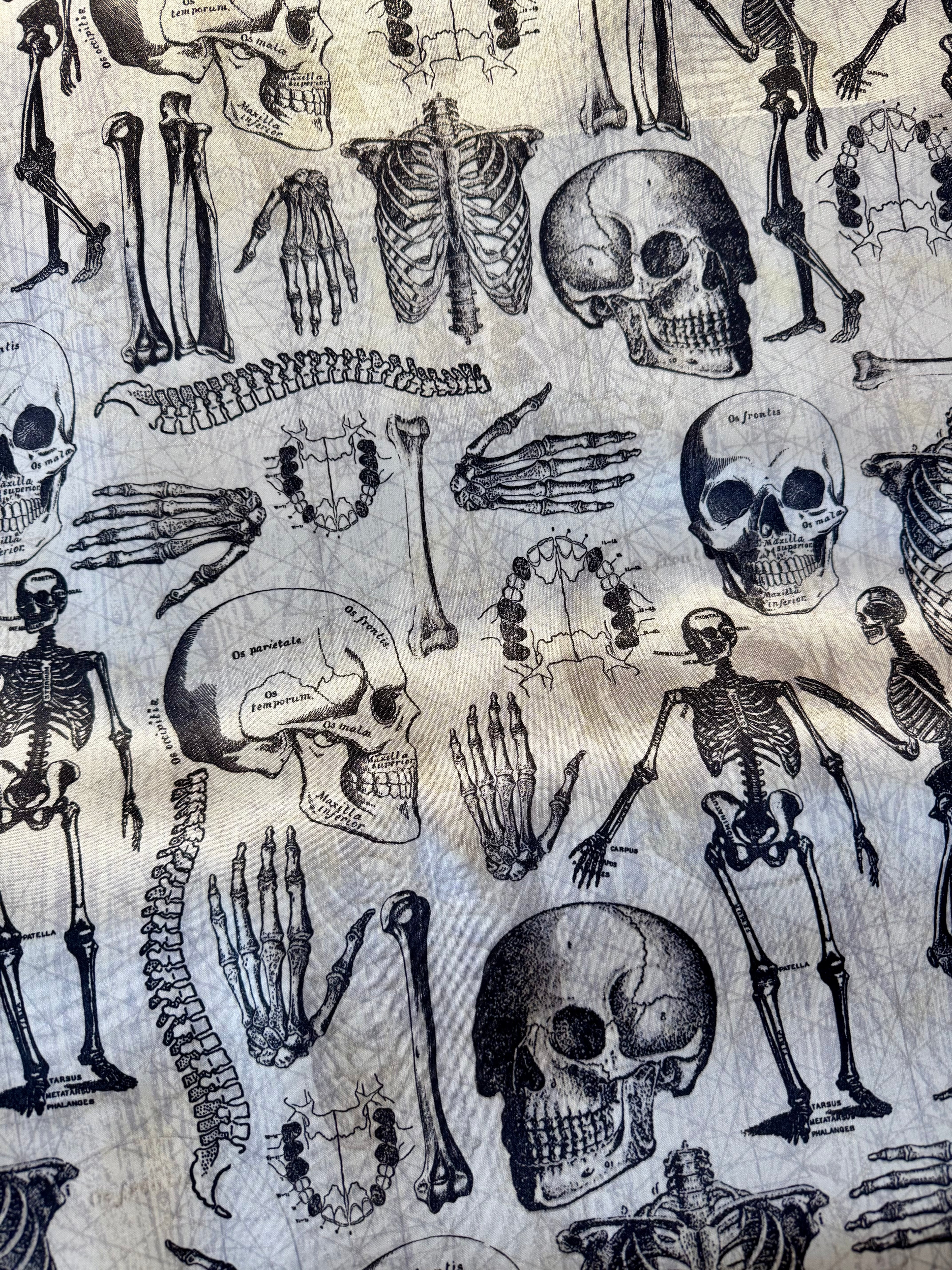 XL scrunchie - Skull and Bones
