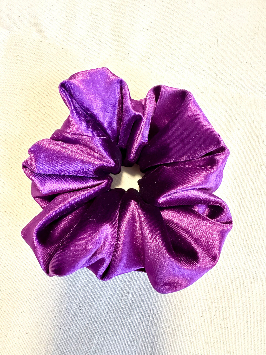 XL scrunchie - Plum velvet
