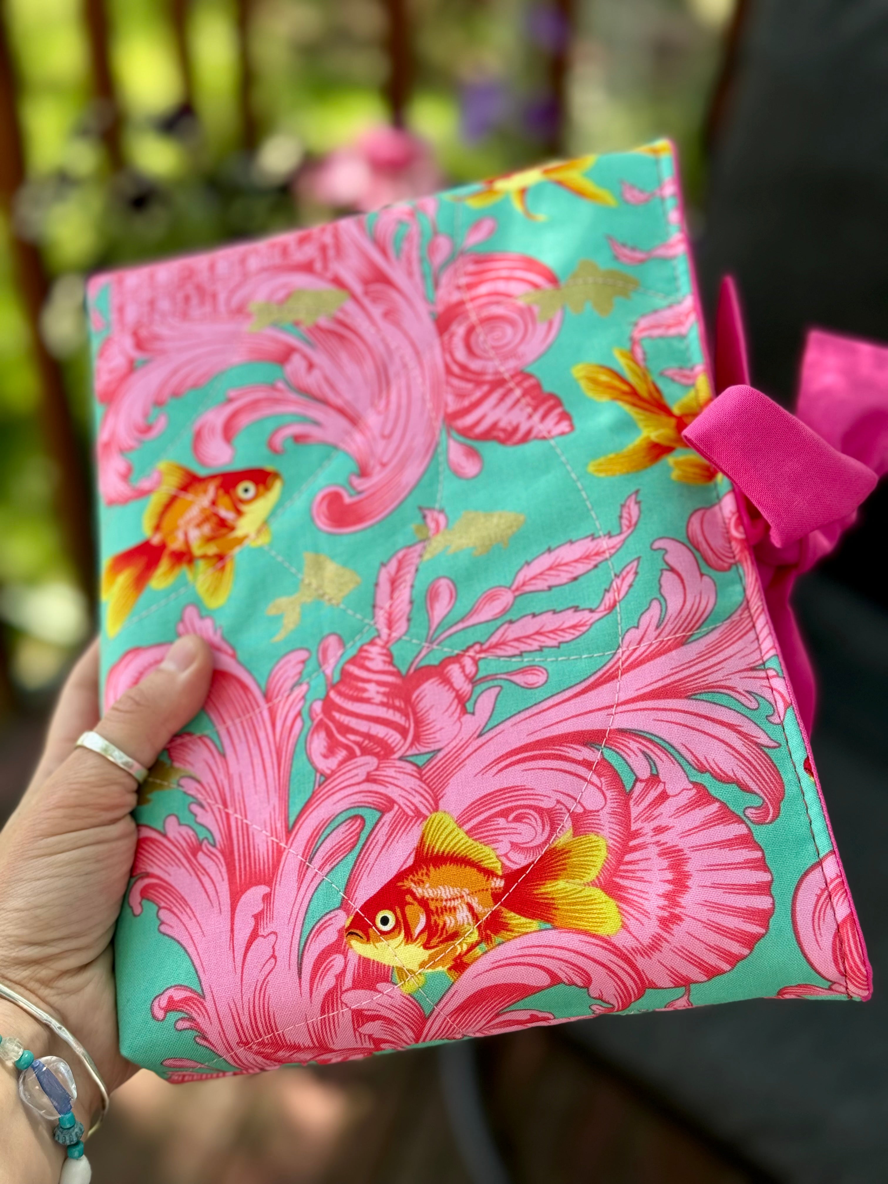 Book sleeve - Baroque Goldfish